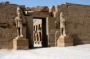 статья Тридцать фараонов построили один храм, но какой!